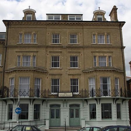 The Clyffe Hotel 洛斯托夫特 外观 照片