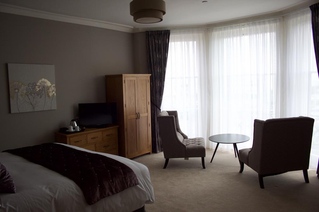 The Clyffe Hotel 洛斯托夫特 客房 照片
