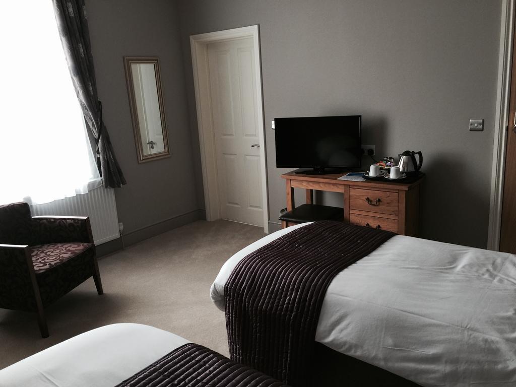 The Clyffe Hotel 洛斯托夫特 客房 照片