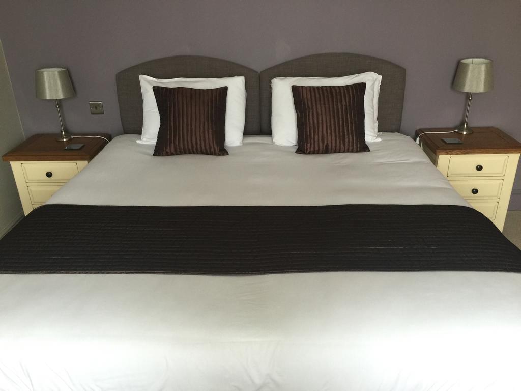 The Clyffe Hotel 洛斯托夫特 外观 照片